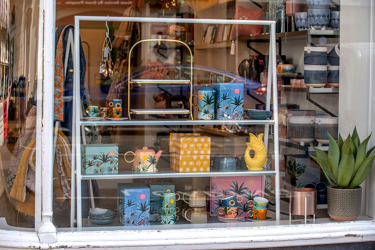 Leamington Lifestyle Window